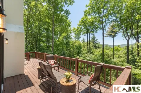 6 Rock Ledge Road Sapphire NC 28774
