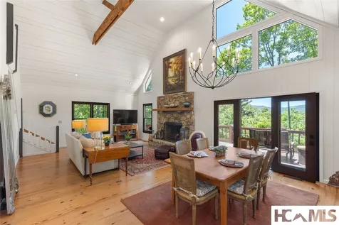 6 Rock Ledge Road Sapphire NC 28774