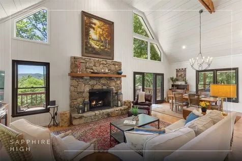 6 Rock Ledge Road Sapphire NC 28774