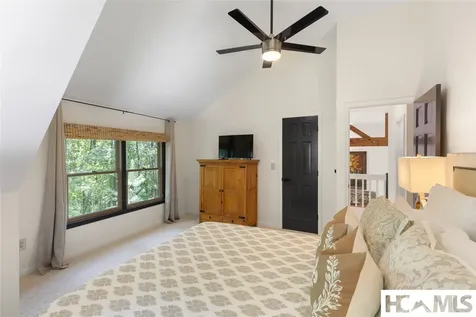 6 Rock Ledge Road Sapphire NC 28774