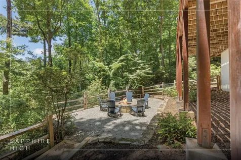 6 Rock Ledge Road Sapphire NC 28774