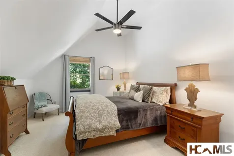 6 Rock Ledge Road Sapphire NC 28774
