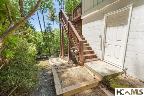 6 Rock Ledge Road Sapphire NC 28774