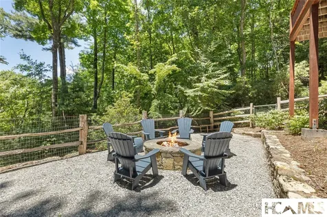 6 Rock Ledge Road Sapphire NC 28774