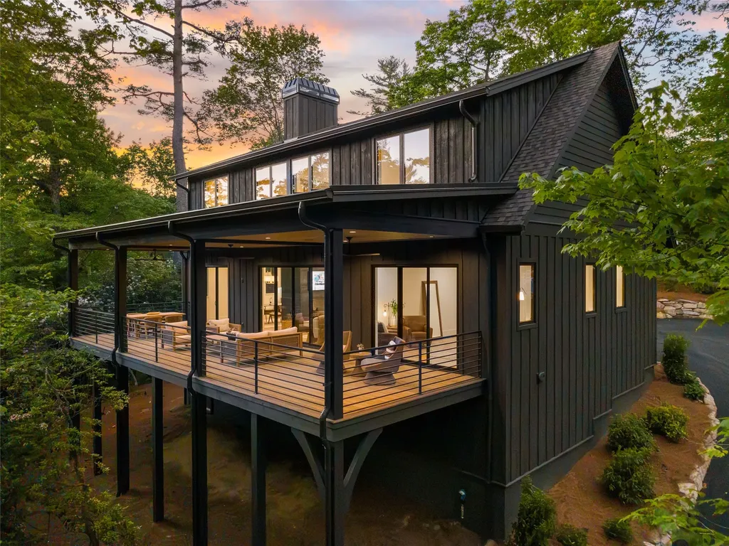 180 Hemlock Circle Highlands NC 28741