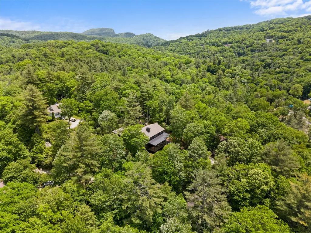 180 Hemlock Circle Highlands NC 28741