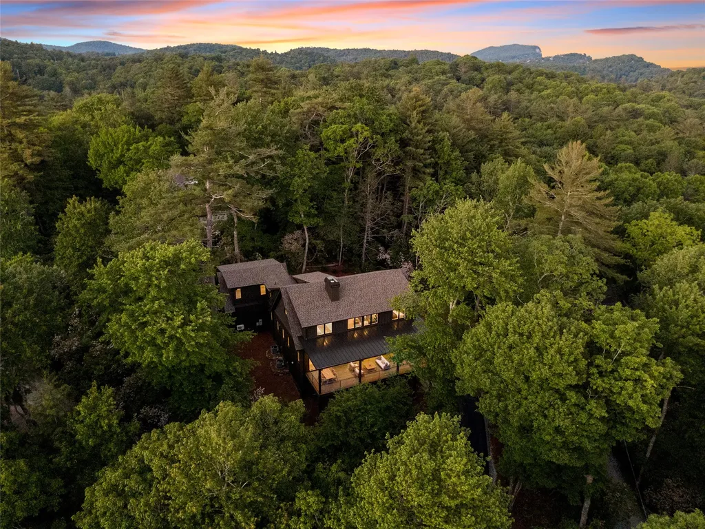 180 Hemlock Circle Highlands NC 28741
