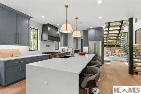 180 Hemlock Circle Highlands NC 28741