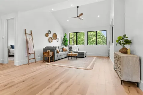 180 Hemlock Circle Highlands NC 28741