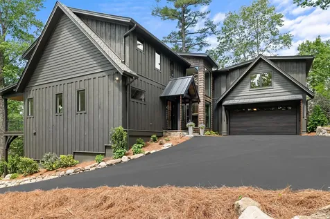 180 Hemlock Circle Highlands NC 28741