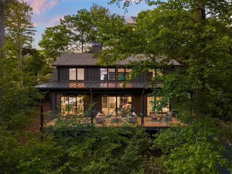180 Hemlock Circle Highlands NC 28741