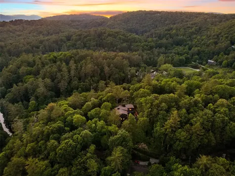 180 Hemlock Circle Highlands NC 28741