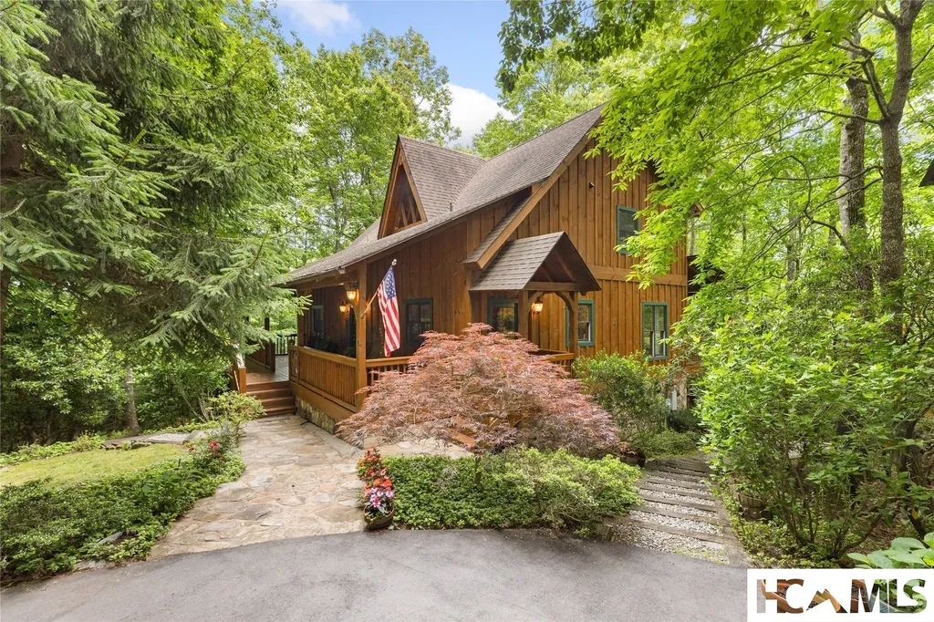 144 Ladyslipper Court Sapphire NC 28774