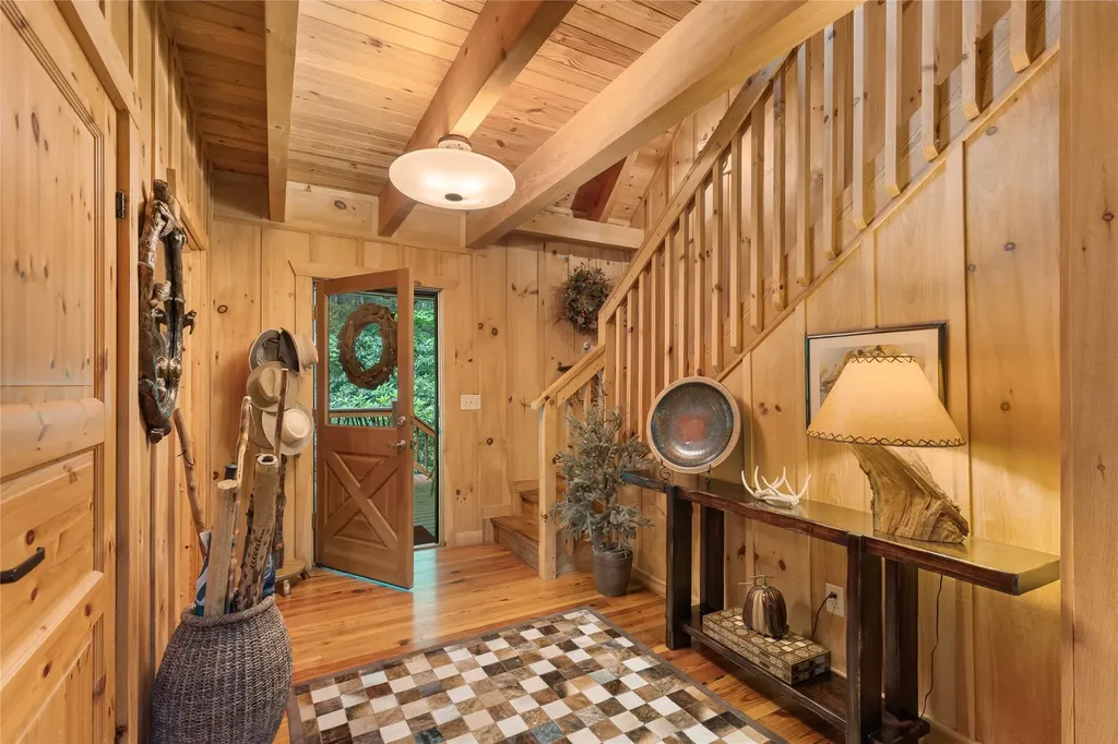 144 Ladyslipper Court Sapphire NC 28774