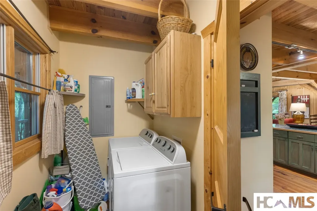 144 Ladyslipper Court Sapphire NC 28774