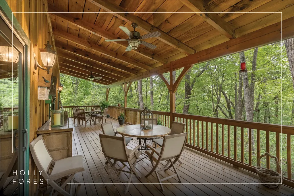 144 Ladyslipper Court Sapphire NC 28774
