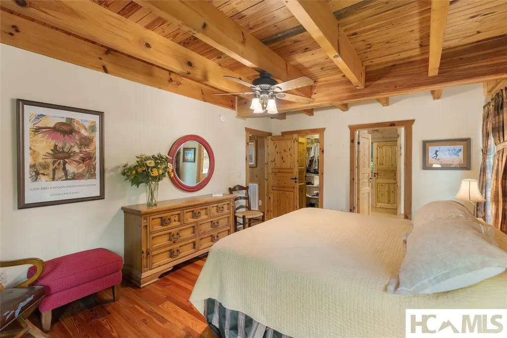 144 Ladyslipper Court Sapphire NC 28774