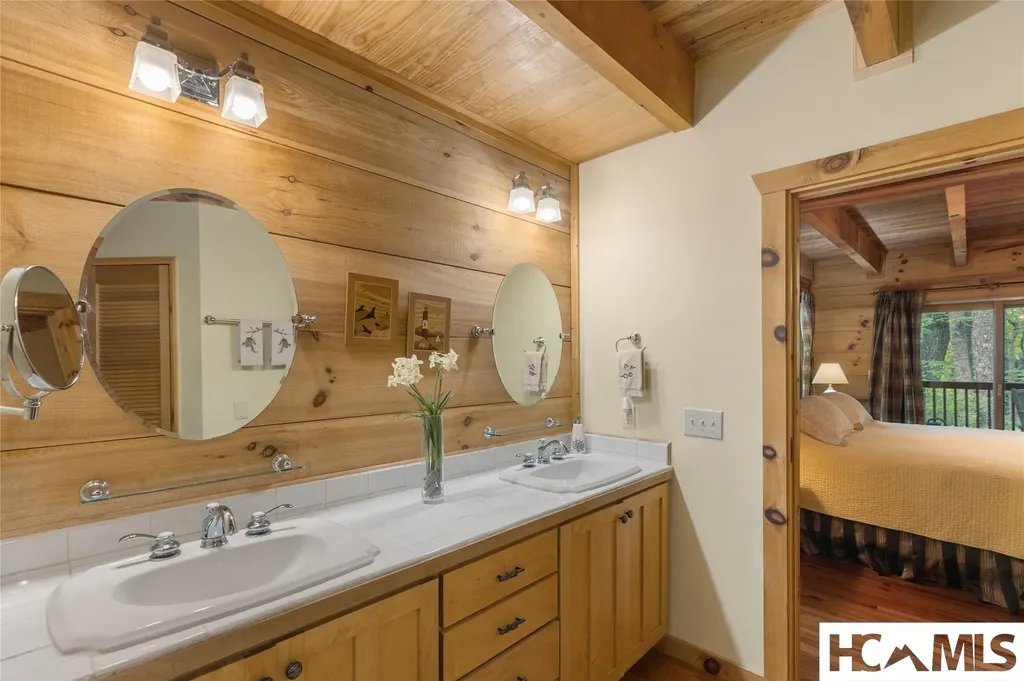 144 Ladyslipper Court Sapphire NC 28774
