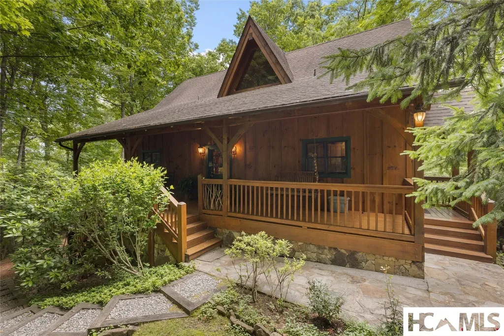 144 Ladyslipper Court Sapphire NC 28774