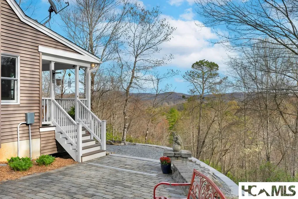 410 Forest Lake Road Brevard NC 28712