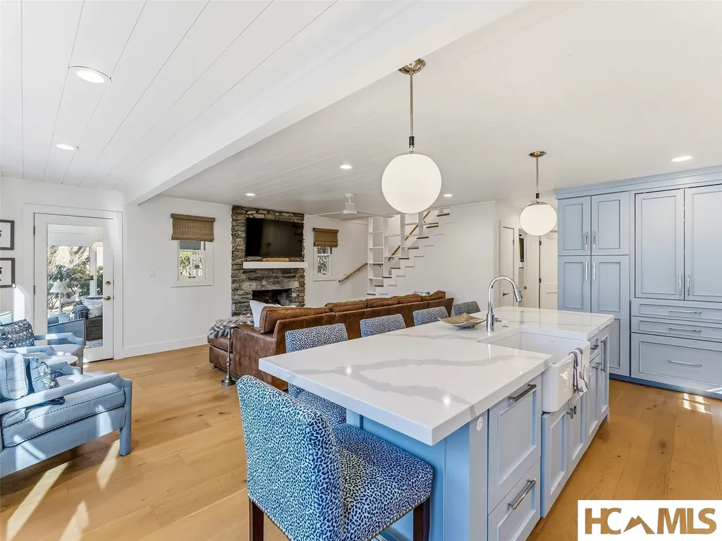 40 Toxaway Landing Drive Lake Toxaway NC 28747