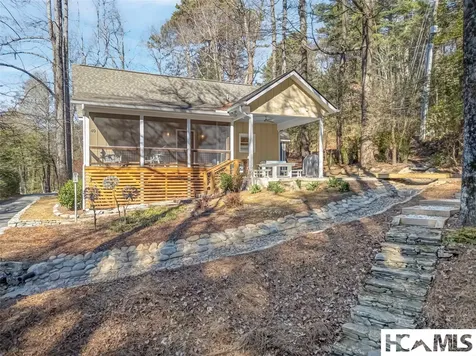 40 Toxaway Landing Drive Lake Toxaway NC 28747