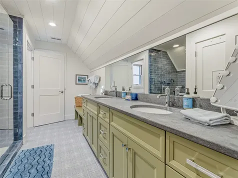 40 Toxaway Landing Drive Lake Toxaway NC 28747
