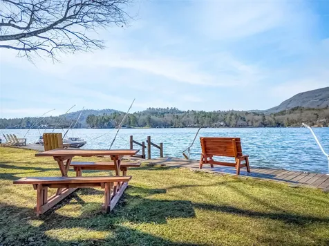 40 Toxaway Landing Drive Lake Toxaway NC 28747