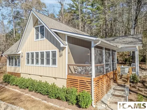 40 Toxaway Landing Drive Lake Toxaway NC 28747