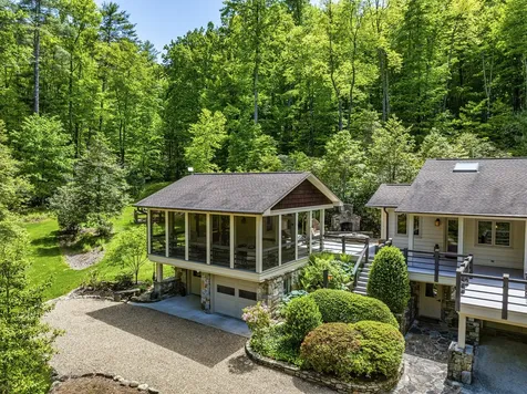 1213 Bull Pen Road Cashiers NC 28717