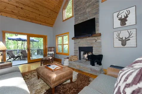 35 Birdnest Road Sapphire NC 28774