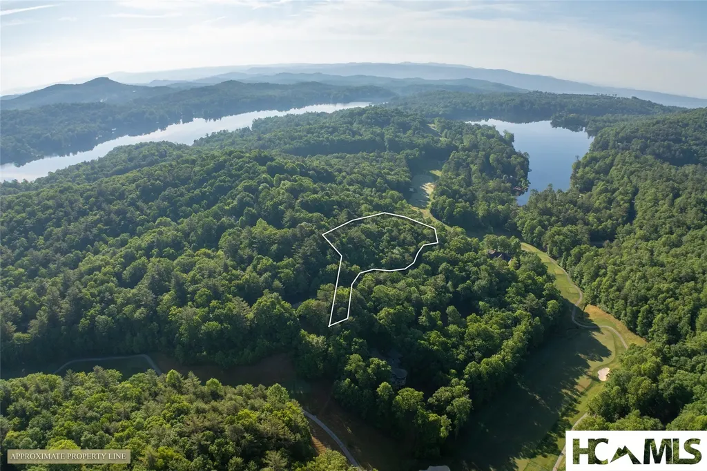 J 49 Cherokee Trace Lake Toxaway NC 28747
