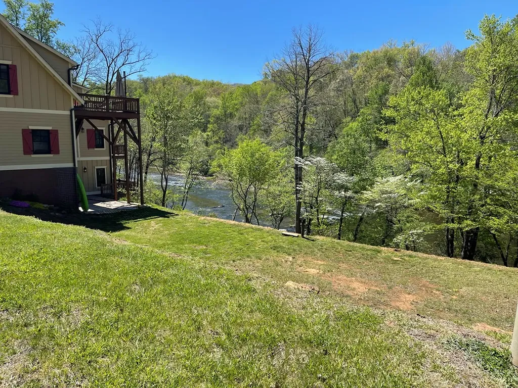 346 Riverclub Drive Cullowhee NC 28723