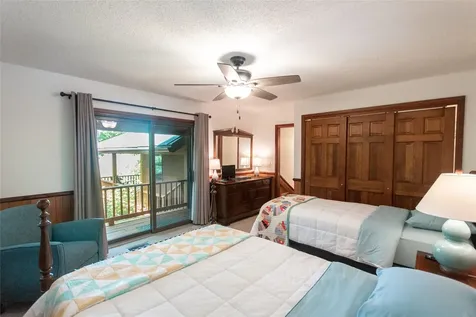 1424 Dowdle Mountain Road Franklin NC 28734