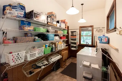 1424 Dowdle Mountain Road Franklin NC 28734