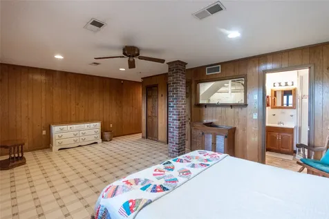 1424 Dowdle Mountain Road Franklin NC 28734
