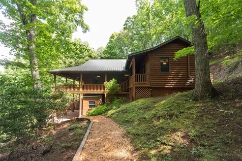 1424 Dowdle Mountain Road Franklin NC 28734