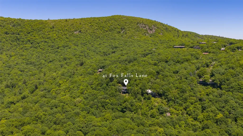 41 Fox Falls Lane Highlands NC 28741