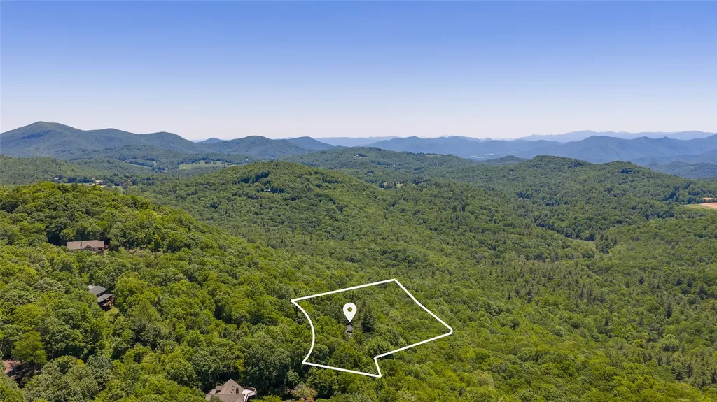41 Fox Falls Lane Highlands NC 28741