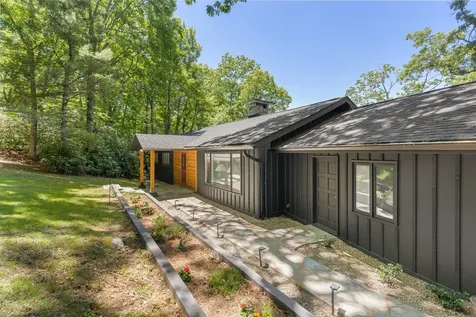 41 Fox Falls Lane Highlands NC 28741