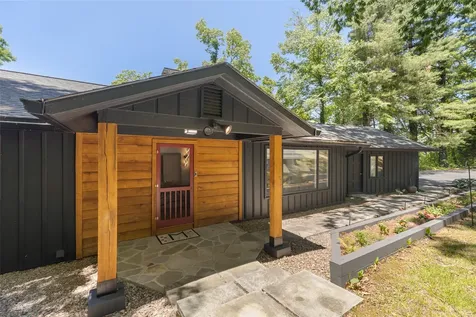 41 Fox Falls Lane Highlands NC 28741