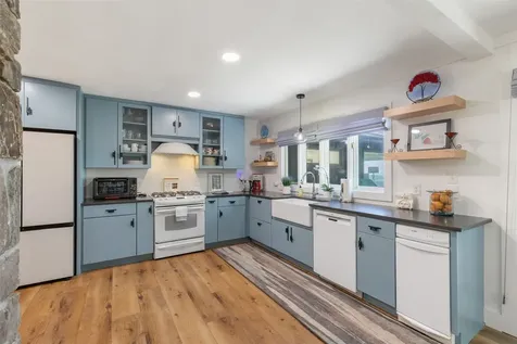 41 Fox Falls Lane Highlands NC 28741