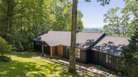 41 Fox Falls Lane Highlands NC 28741