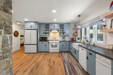 41 Fox Falls Lane Highlands NC 28741