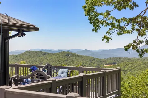 41 Fox Falls Lane Highlands NC 28741
