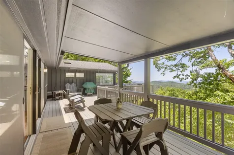41 Fox Falls Lane Highlands NC 28741