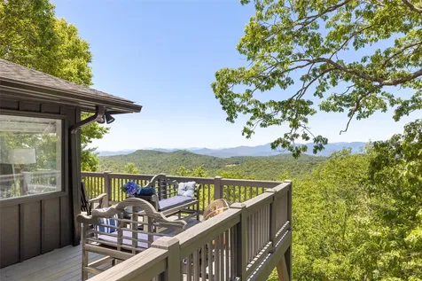 41 Fox Falls Lane Highlands NC 28741