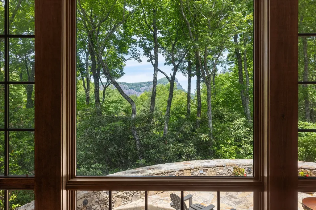 2141 Upper Divide Road Highlands NC 28741