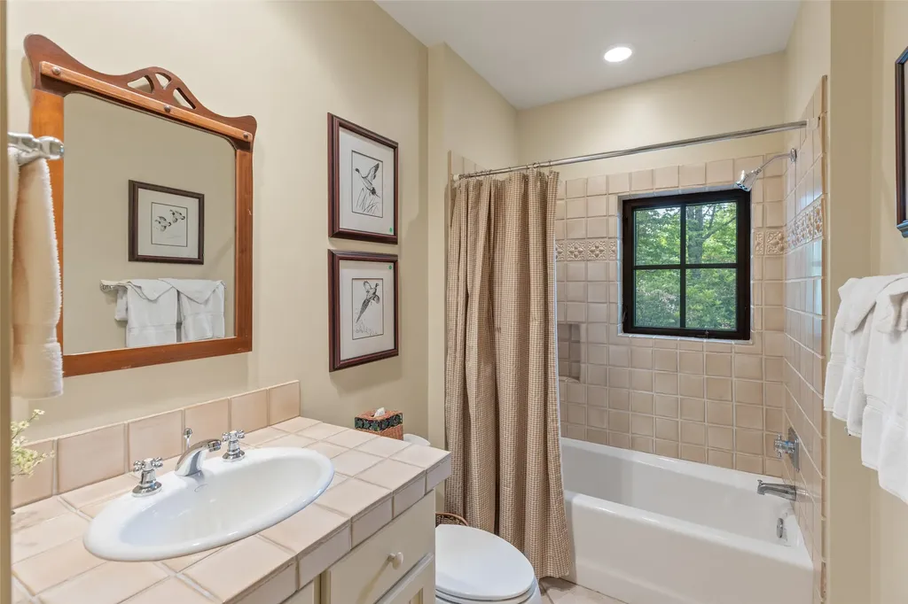 2141 Upper Divide Road Highlands NC 28741
