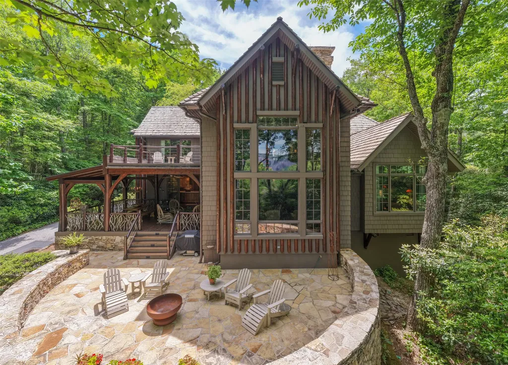 2141 Upper Divide Road Highlands NC 28741